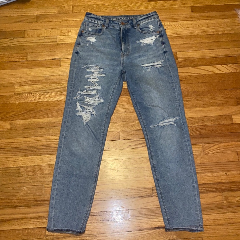 American Eagle Mom jeans